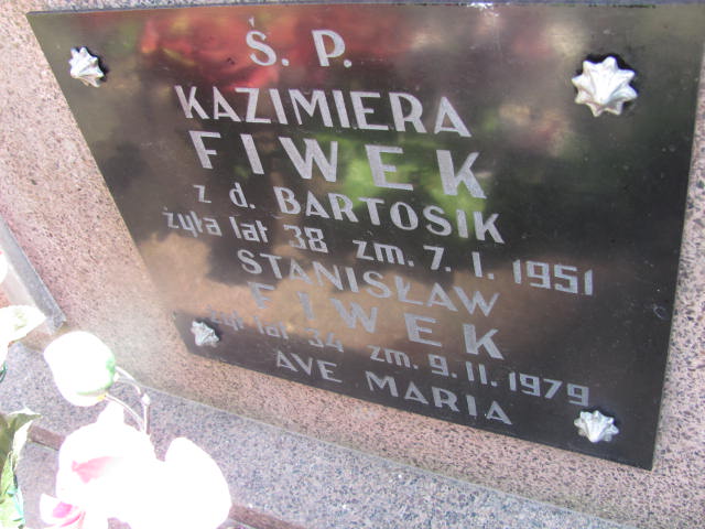 Kazimiera Fiwek Sieradz Paraf - Grobonet - Wyszukiwarka osób pochowanych