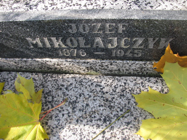 Grób Jerzy Marciniak