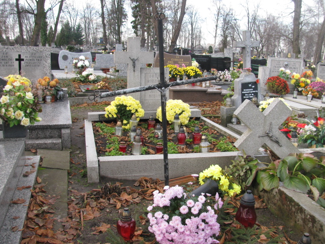 Fanciszek Butwicki  1888 Sieradz Paraf - Grobonet - Wyszukiwarka osób pochowanych