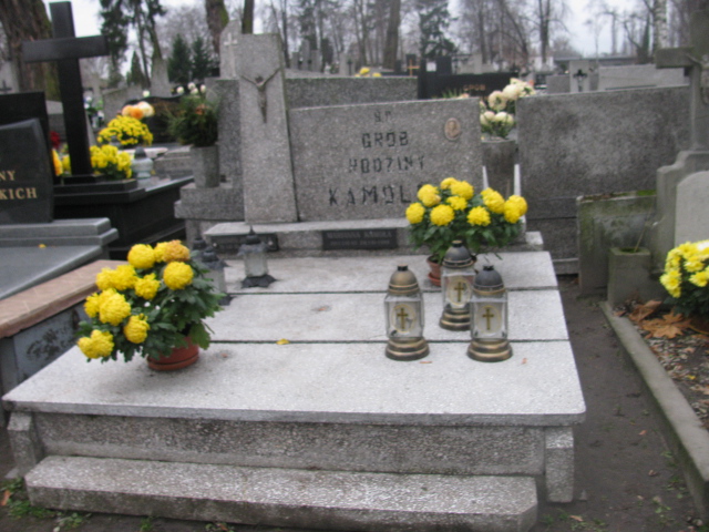Grób Marianna Kamola