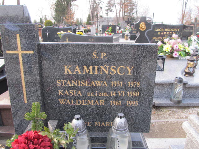 Waldemar Kamiński 1961 Sieradz Paraf - Grobonet - Wyszukiwarka osób pochowanych