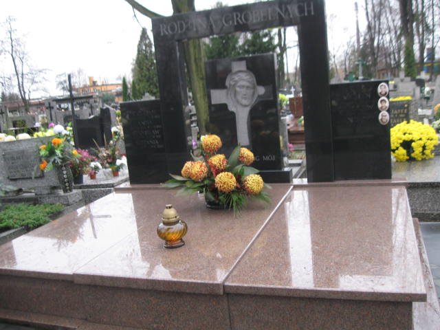 Grób Andrzej Grobelny
